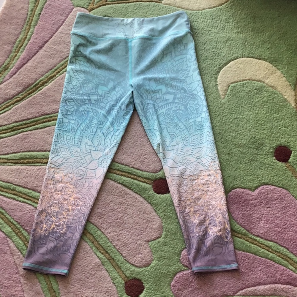 Evolution and Creation yoga leggings